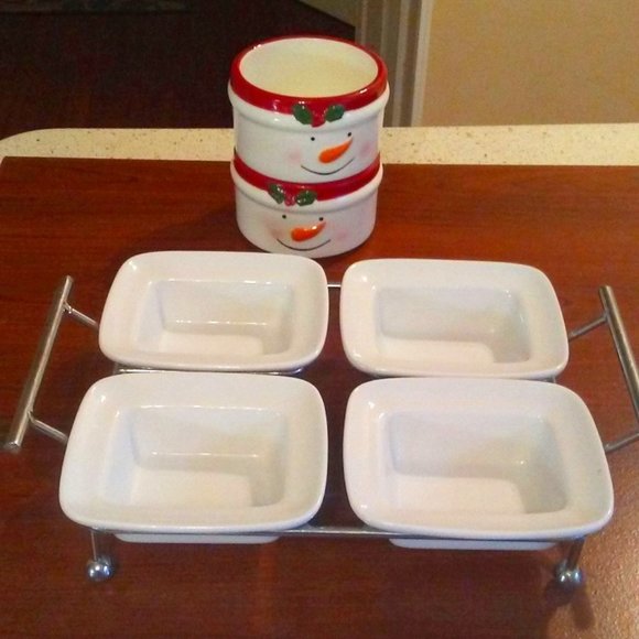 4-piece ceramic dish and metal holder set along with 2 snowman ramekins - Picture 1 of 5